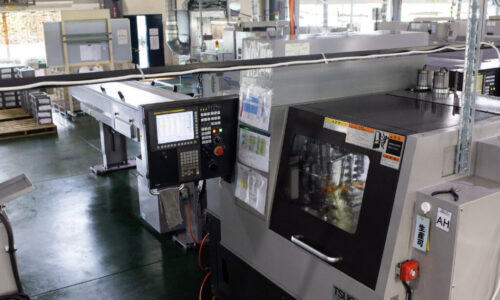 CNC precision automatic lathe